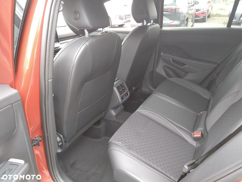 Volkswagen T-Roc 1.5 eTSI R-Line DSG - 10