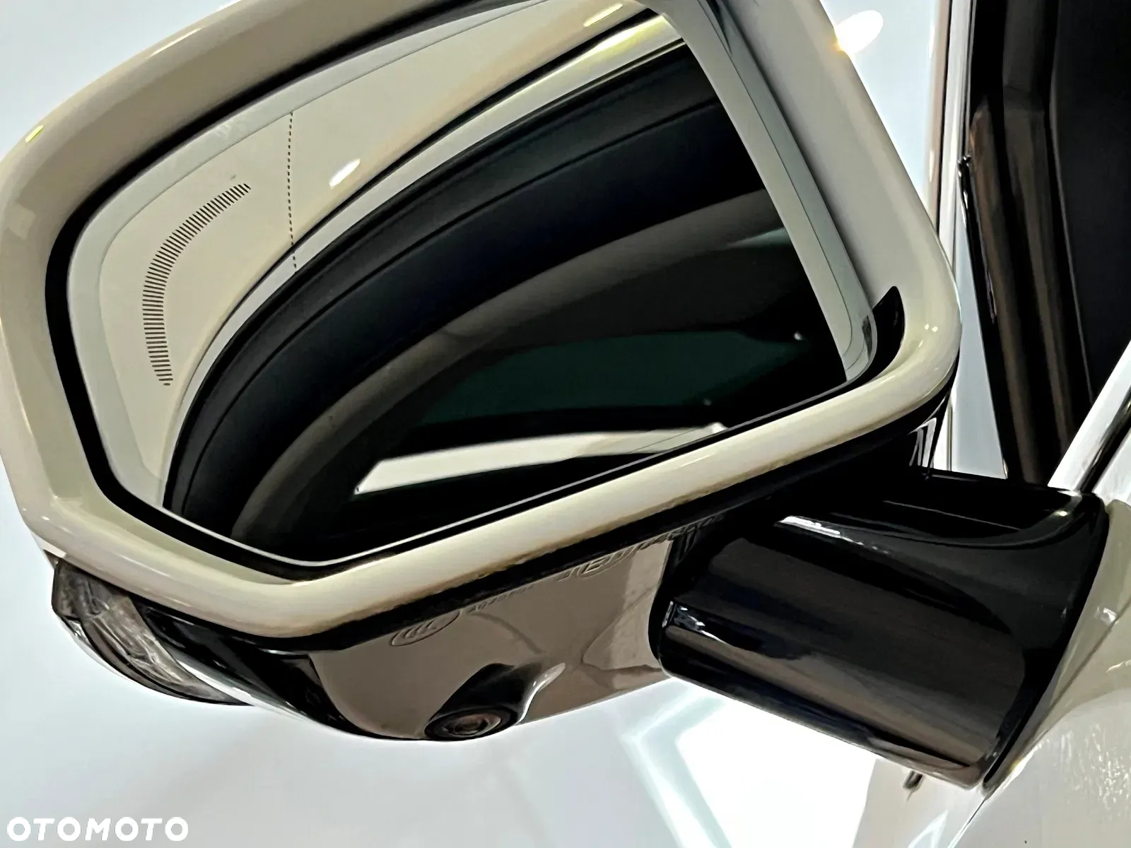 Volvo S90 - 25