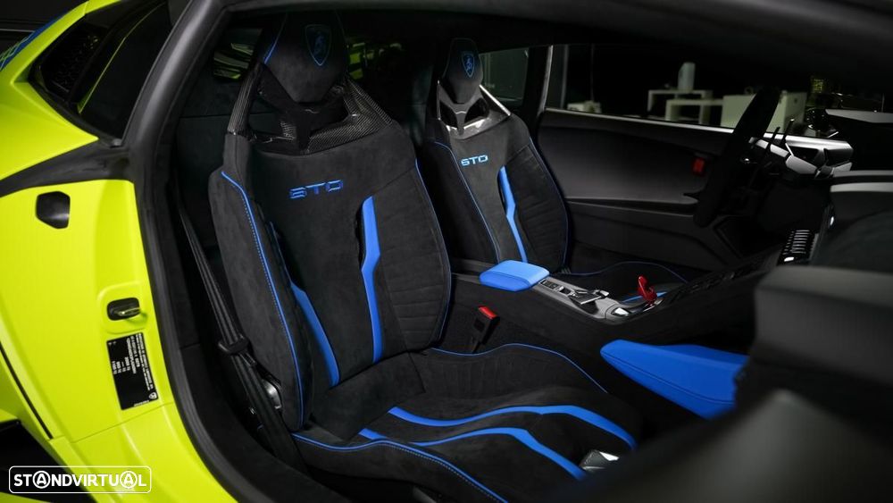 Lamborghini Huracán STO - 10