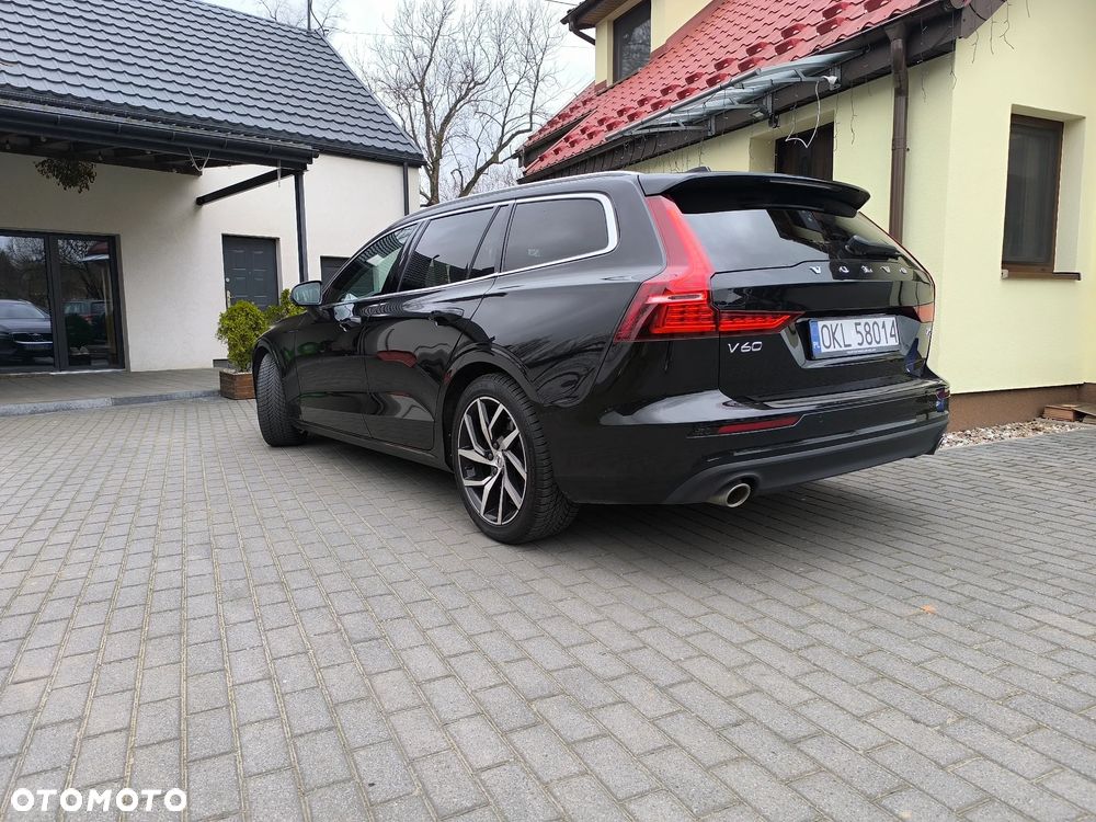 Volvo V60 T5 GPF Momentum - 8