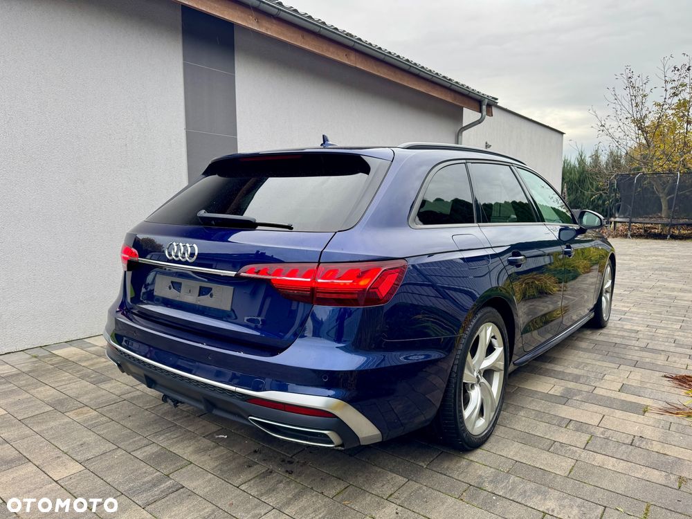 Audi A4 Avant - 5