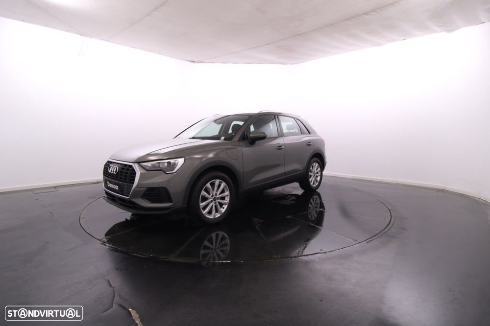 Audi Q3 Sportback 45 TFSIe S tronic - 2