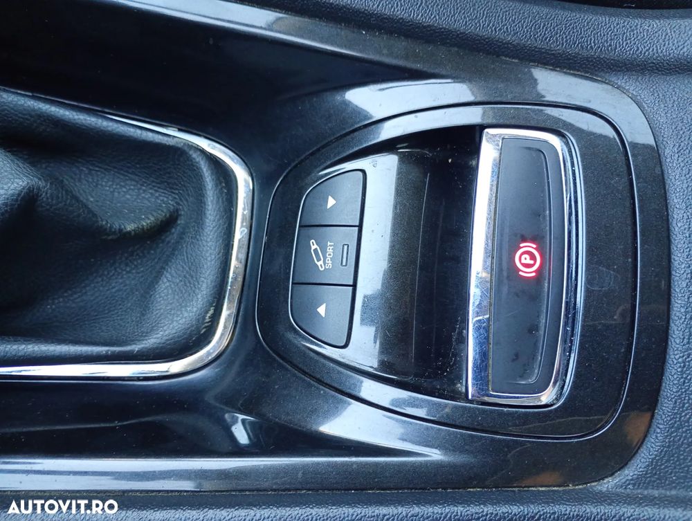 Citroën C5 Tourer HDi 165 FAP Exclusive - 20