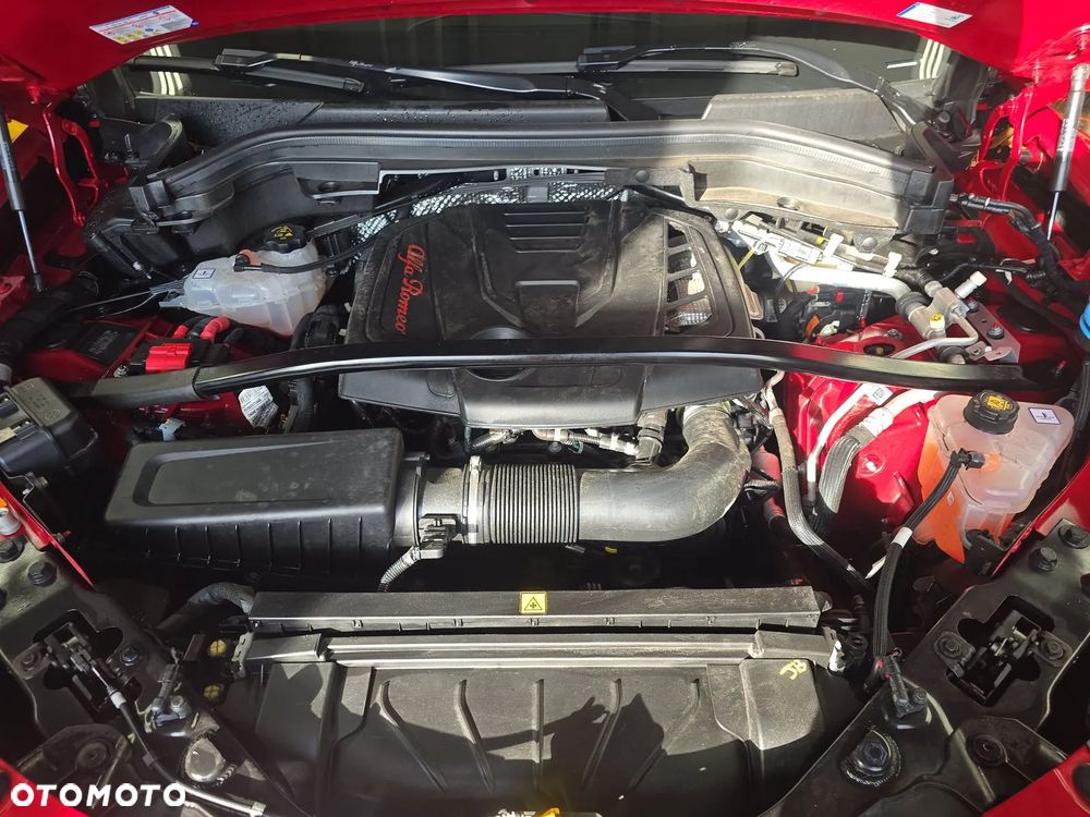 Alfa Romeo Stelvio 2.0 Turbo Veloce TI Q4 - 13