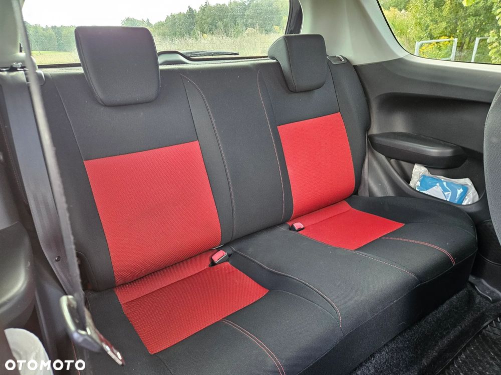 Suzuki Swift - 17