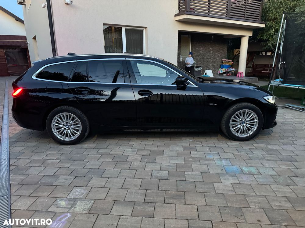 BMW Seria 3 320e Aut. Luxury Line - 3