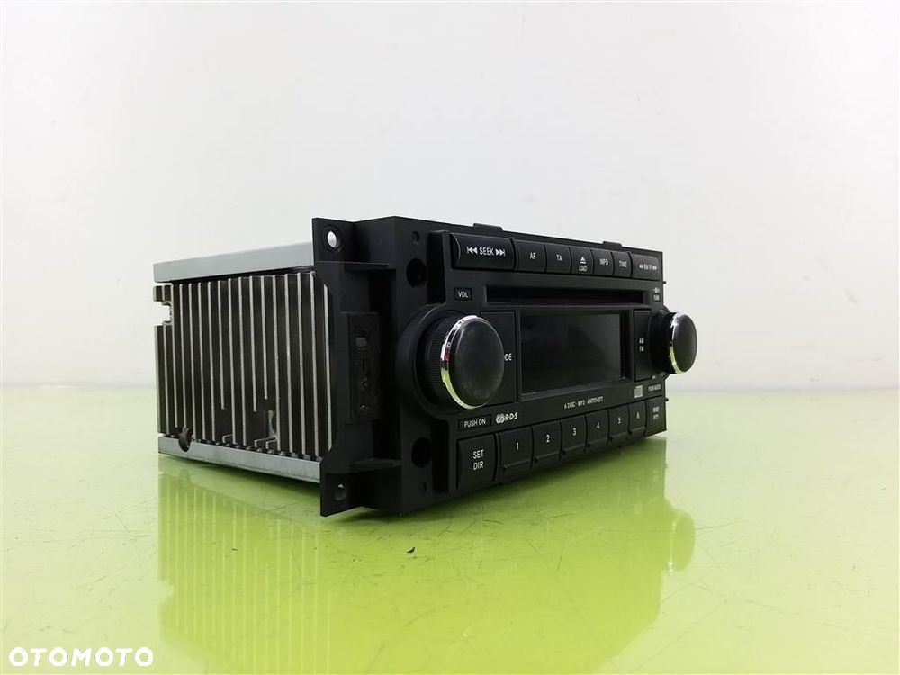 Radio FABRYCZNE CD Dodge Caliber 2006-2011R T00AM1557C0091 P05064363AB - 2