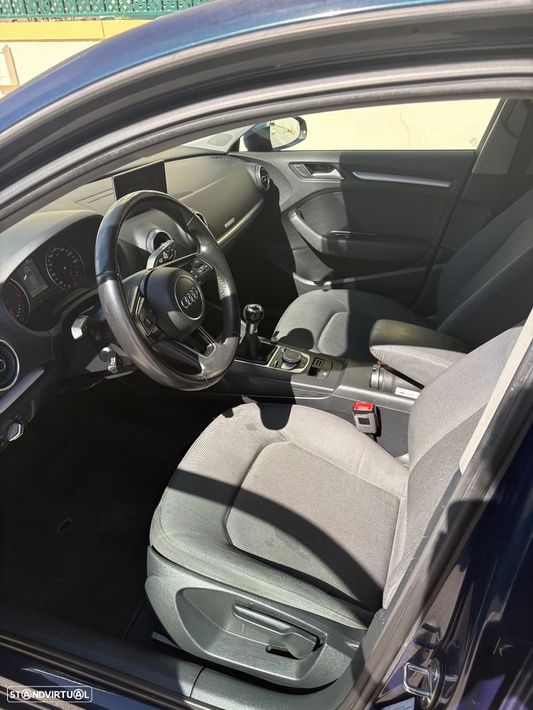 Audi A3 Sportback 1.6 TDI - 8