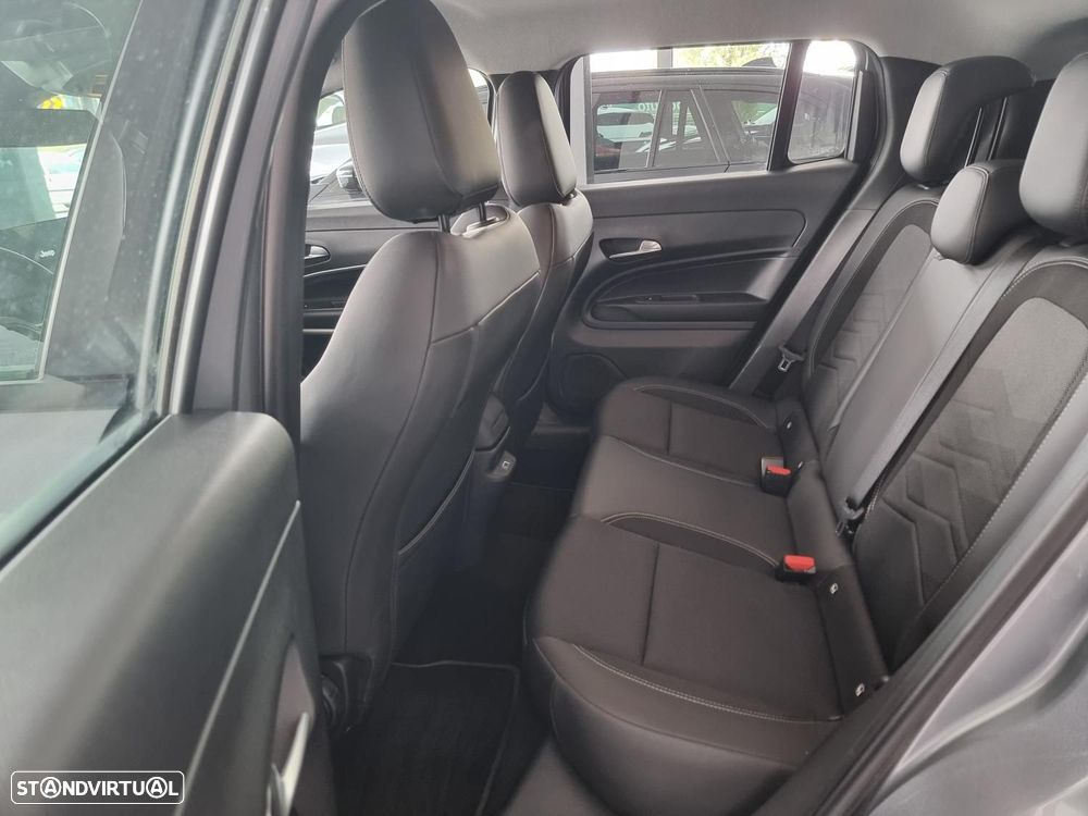 Jeep Avenger 1.2 GSE T3 Altitude - 16