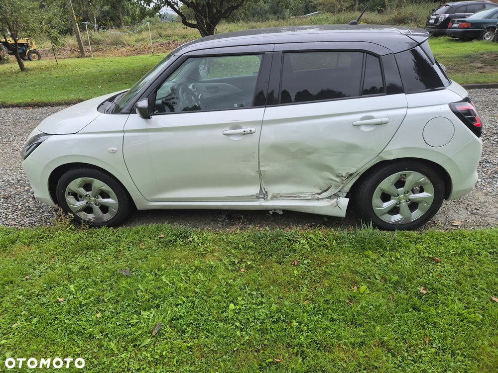 Suzuki Swift 1.2 Dualjet SHVS Premium - 11