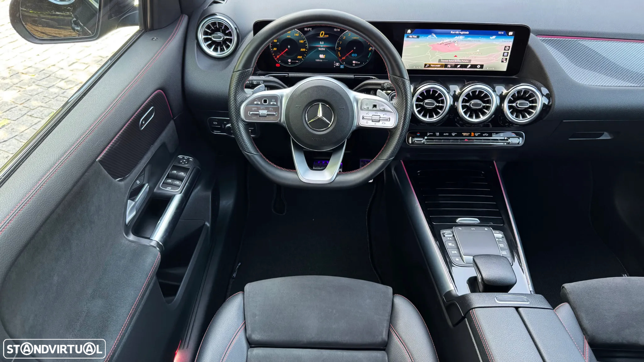 Mercedes-Benz GLA 250 e AMG Line - 38