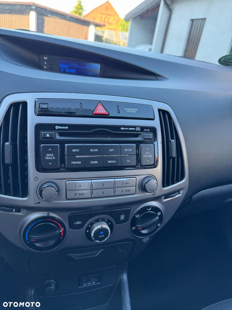 Hyundai i20 1.2 BlueDrive Classic + - 15