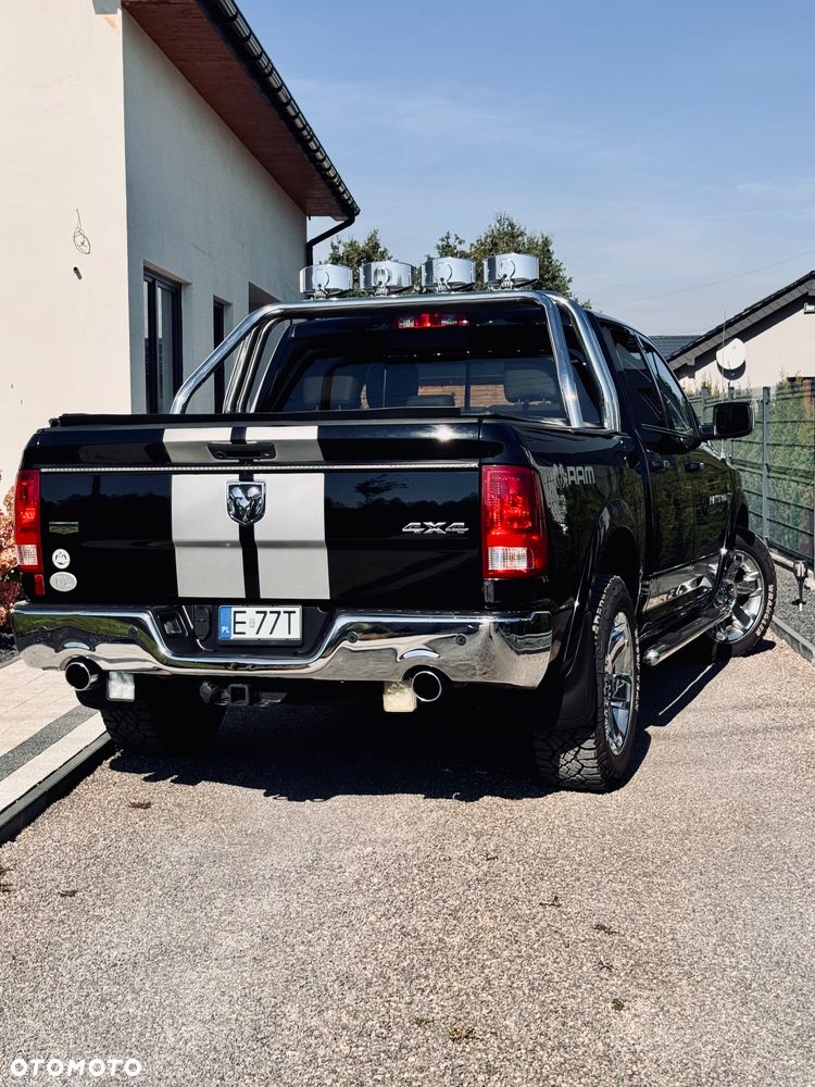 Dodge RAM 5.7 4x4 - 22