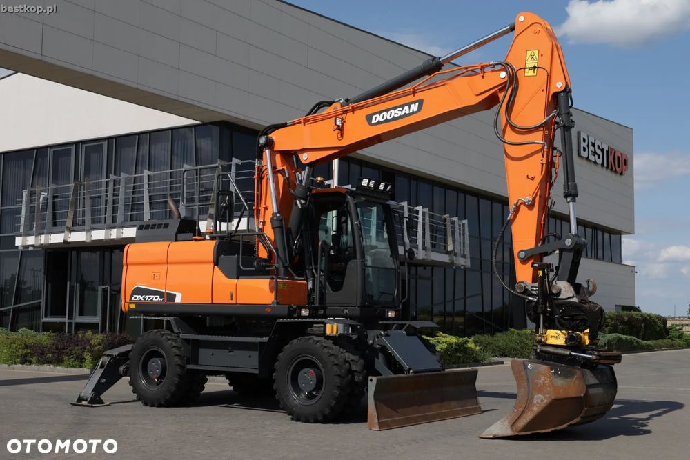 Doosan DX170W-5 - 1