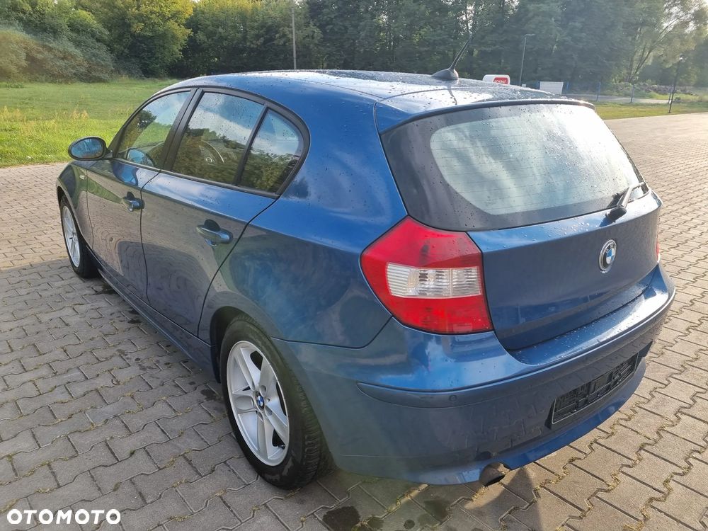 BMW Seria 1 116i - 8
