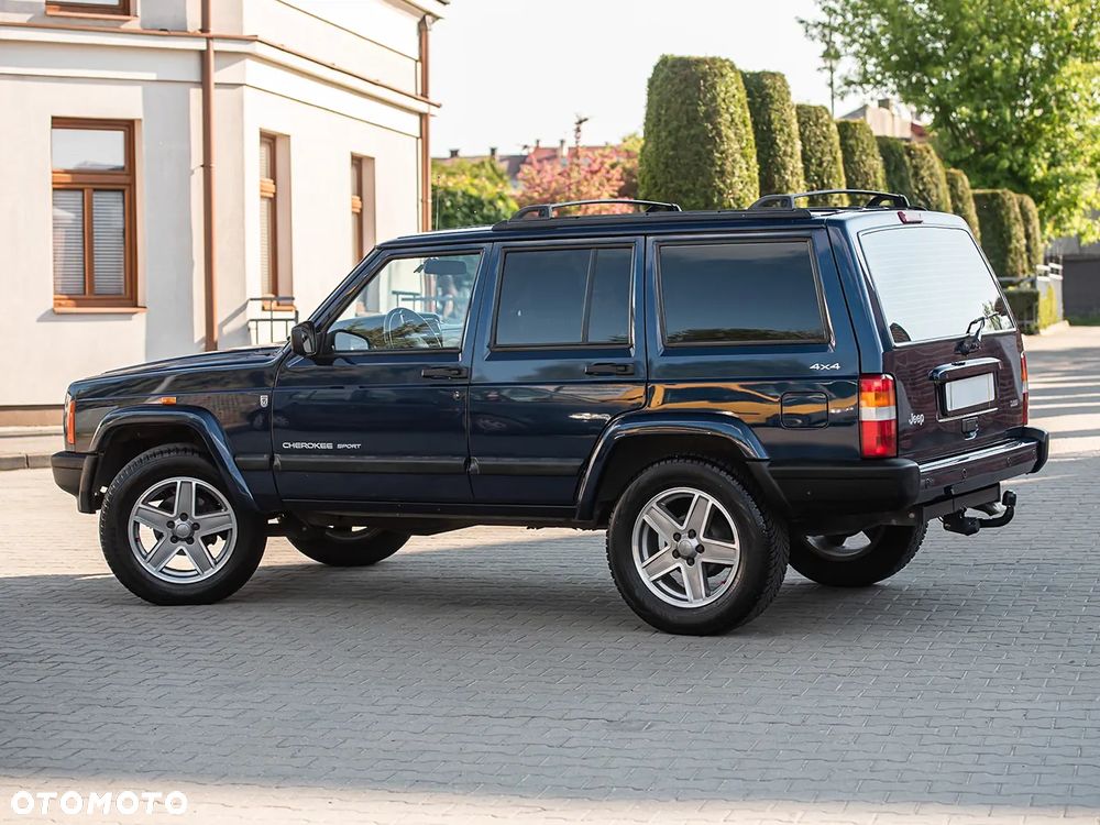Jeep Cherokee 2.5 TD Limited - 10