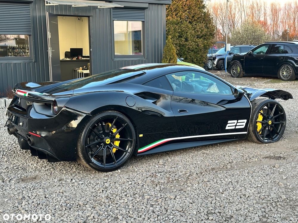 Ferrari 488 - 5