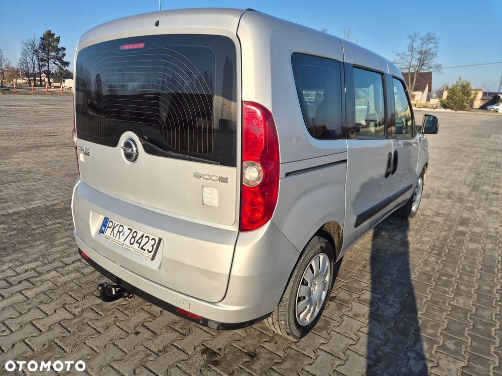 Opel Combo - 8