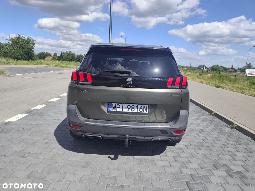 Peugeot 5008 - 4