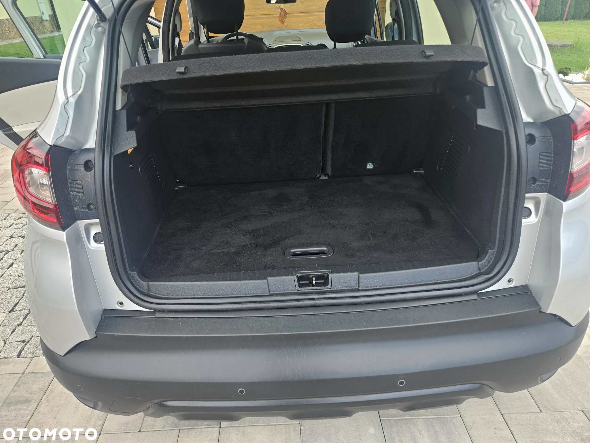 Renault Captur (ENERGY) TCe 90 BOSE EDITION - 33