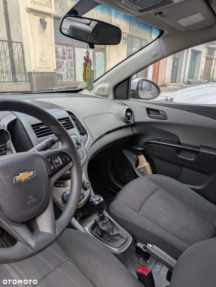 Chevrolet Aveo 1.4 16V LT - 24