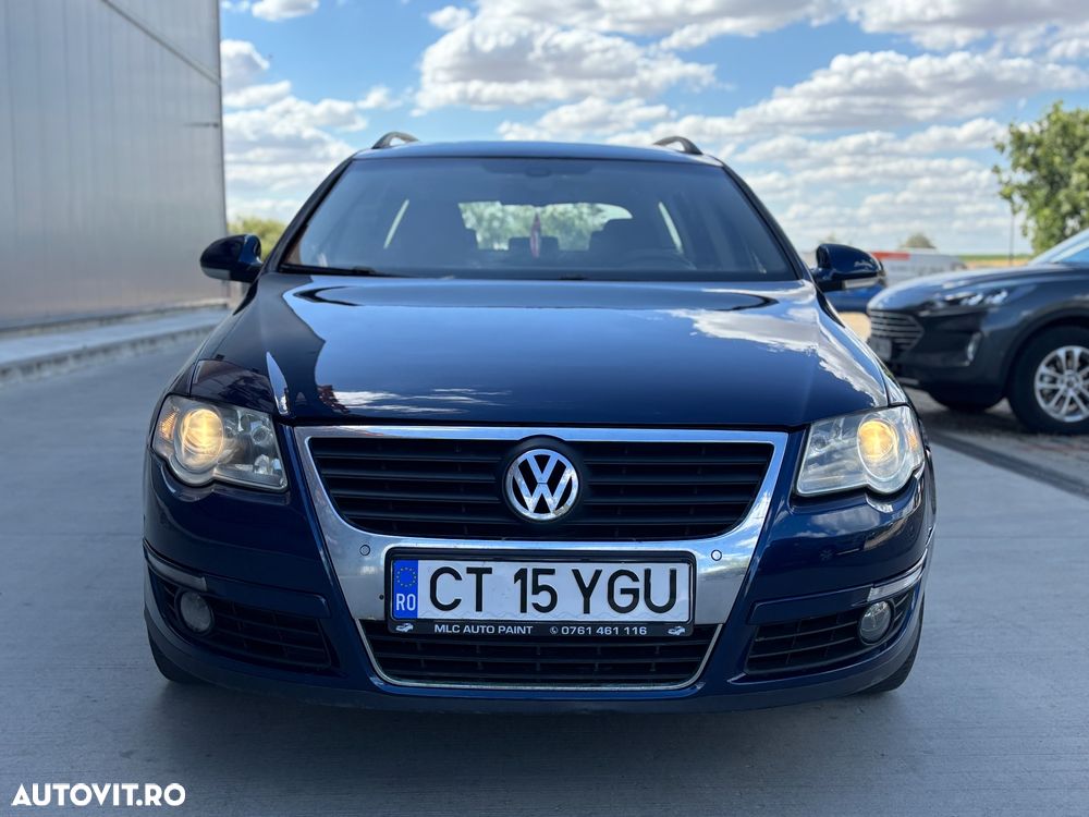 Volkswagen Passat Variant 2.0 TDI Blue TDI DSG Comfortline - 10