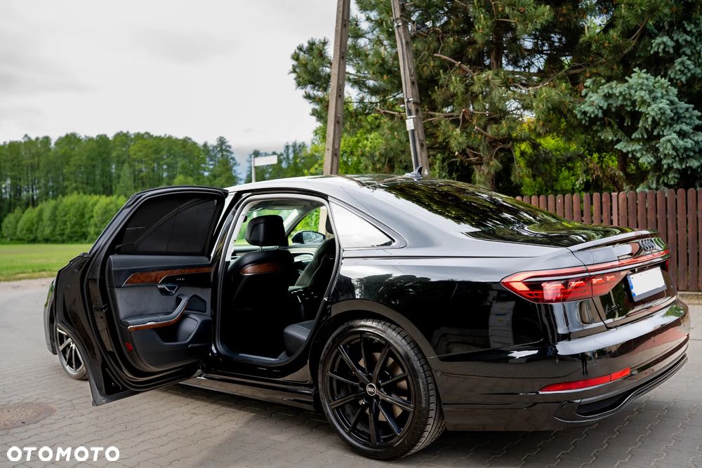 Audi A8 - 18