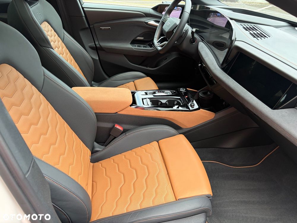 Audi A6 Avant e-tron - 11