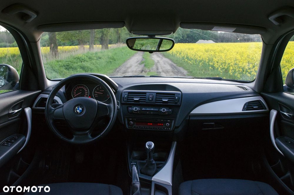 BMW Seria 1 116i - 6