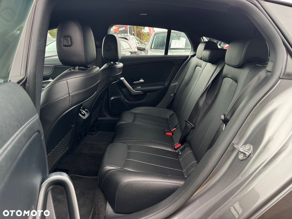 Mercedes-Benz CLA - 20