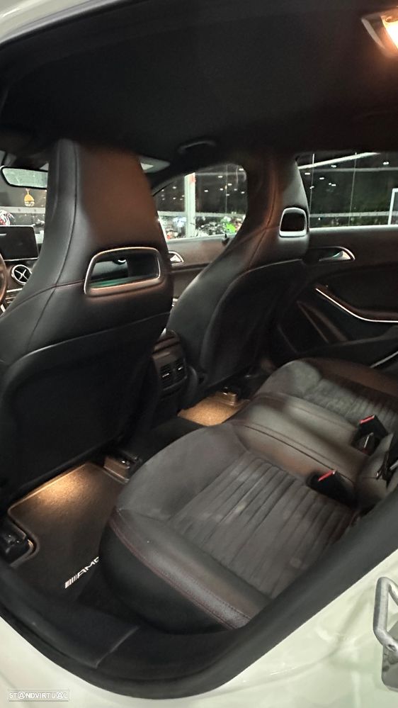 Mercedes-Benz A 200 CDI 4Matic 7G-DCT AMG Line - 10