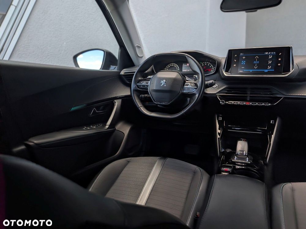 Peugeot 2008 1.2 PureTech Active Pack S&S EAT8 - 14