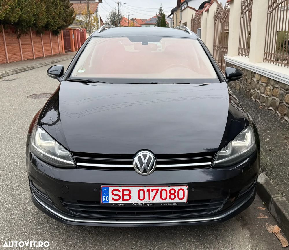 Volkswagen Golf - 2