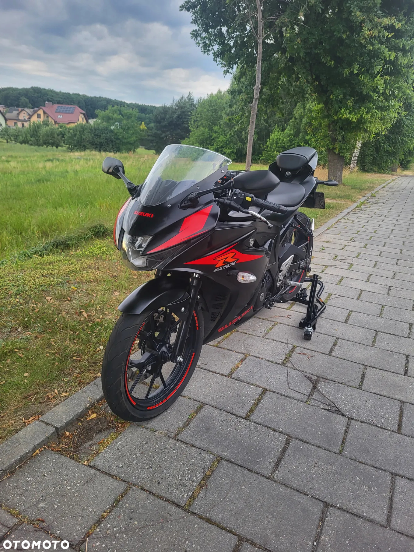 Suzuki GSX-R - 2