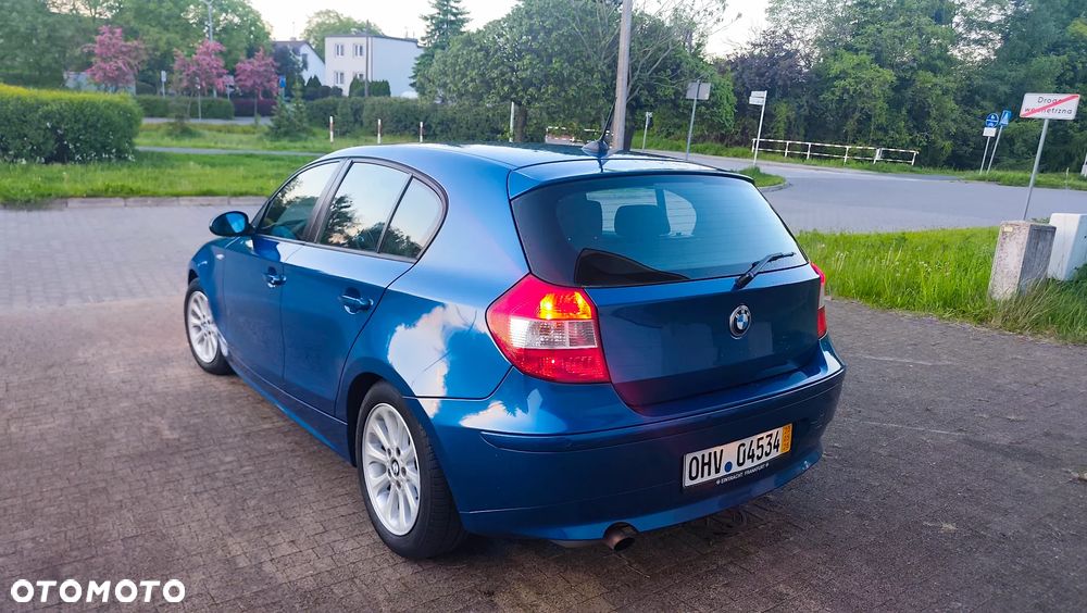 BMW Seria 1 - 17