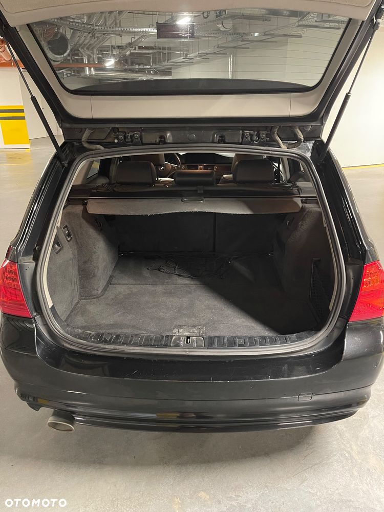 BMW Seria 3 - 12