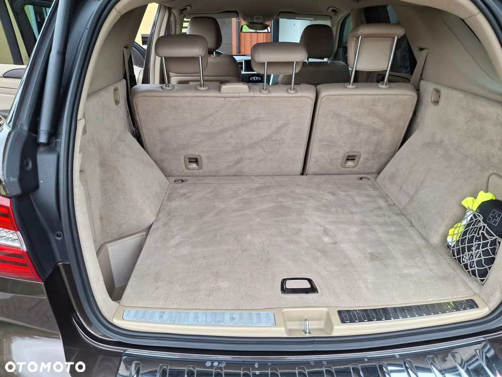Mercedes-Benz ML 350 BlueTEC 4-Matic - 9