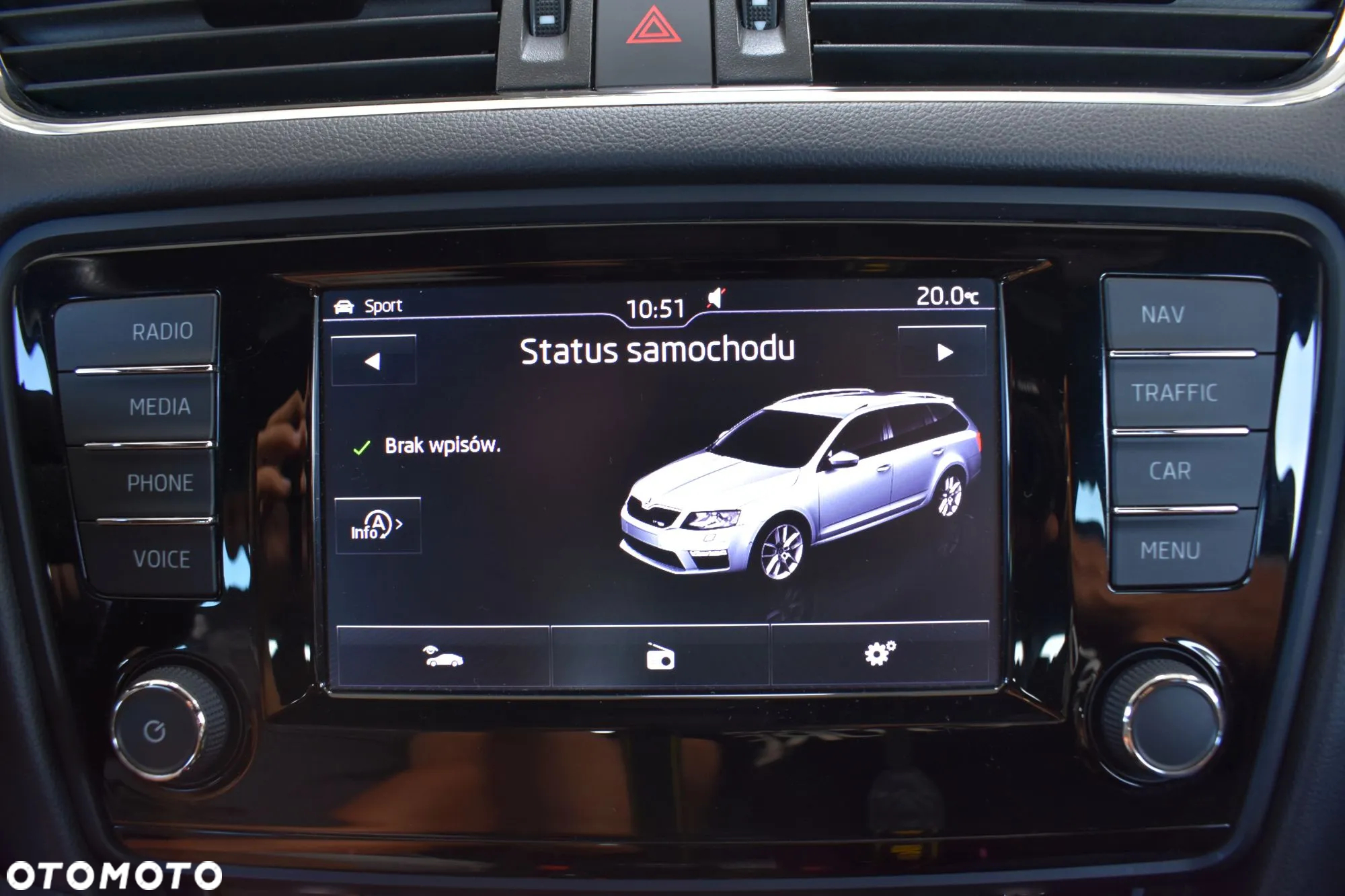 Skoda Octavia Combi 2.0 TSI (Green tec) RS - 37