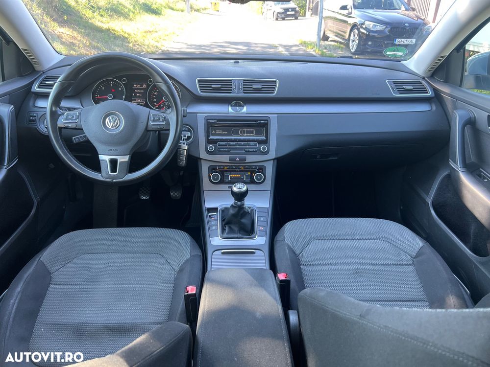Volkswagen Passat - 6