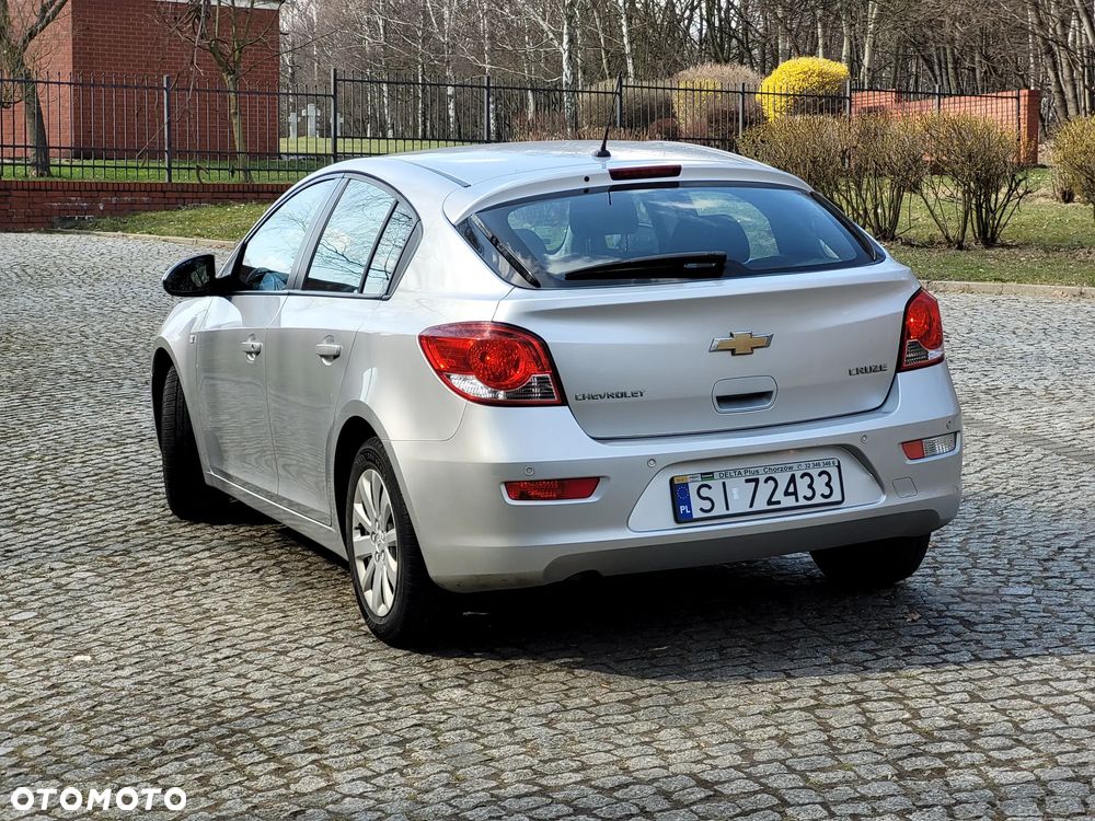 Chevrolet Cruze - 7