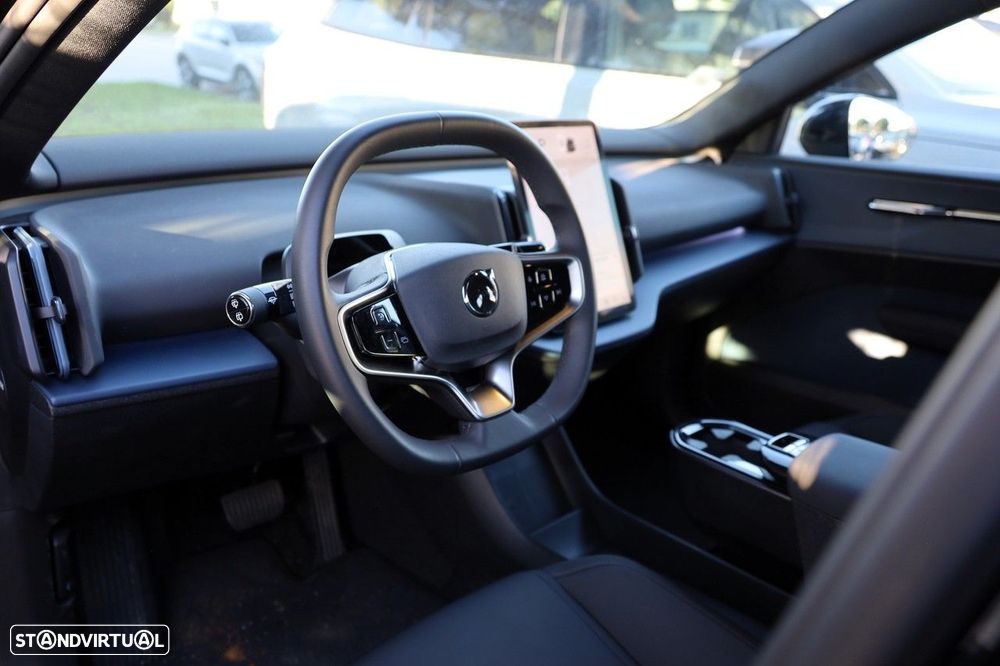 Volvo EX30 69 kWh Single Motor Extended Range Plus - 15