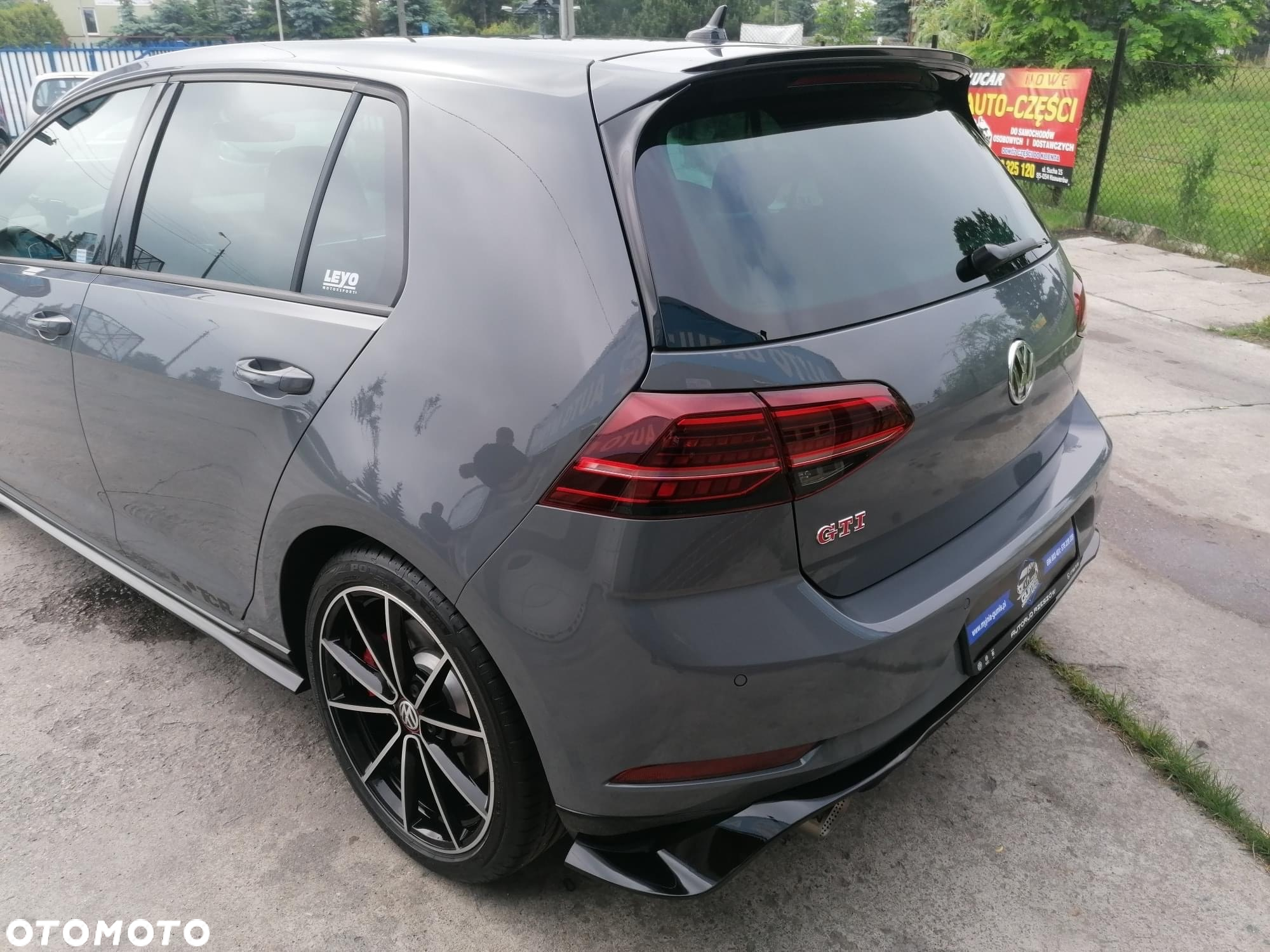 Volkswagen Golf VII 2.0 TSI GTI TCR DSG - 5