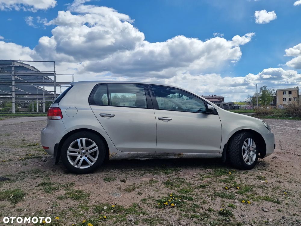 Volkswagen Golf 1.6 Comfortline - 9