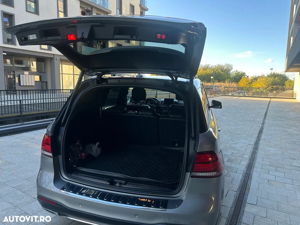 Mercedes-Benz GLE 350 d 4Matic 9G-TRONIC AMG Line - 11