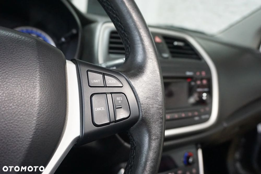 Suzuki SX4 S-Cross 1.6 Comfort - 30