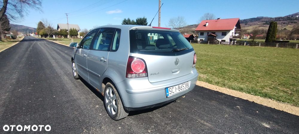 Volkswagen Polo 1.2 12V Trendline - 2