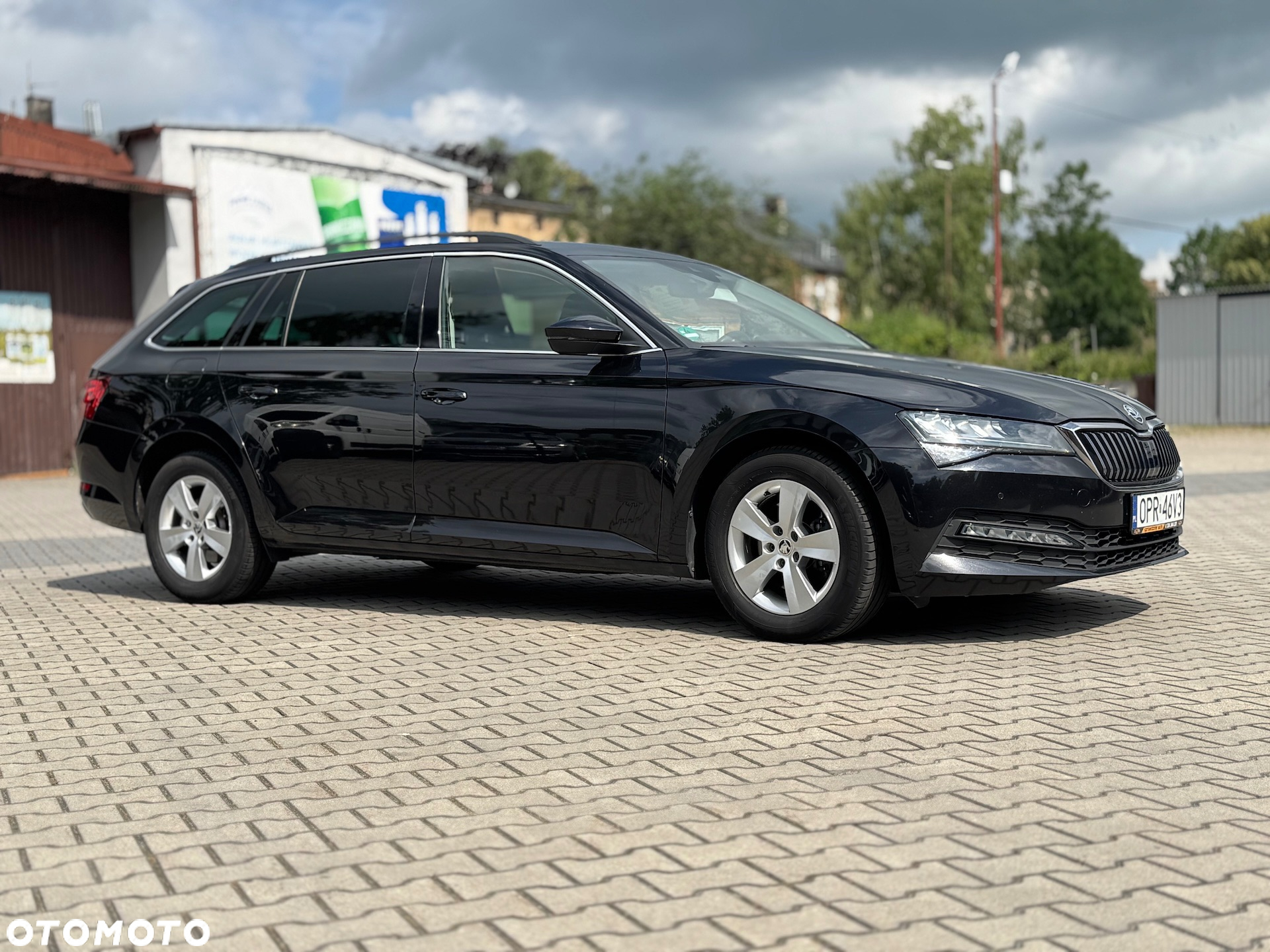 Skoda Superb - 23