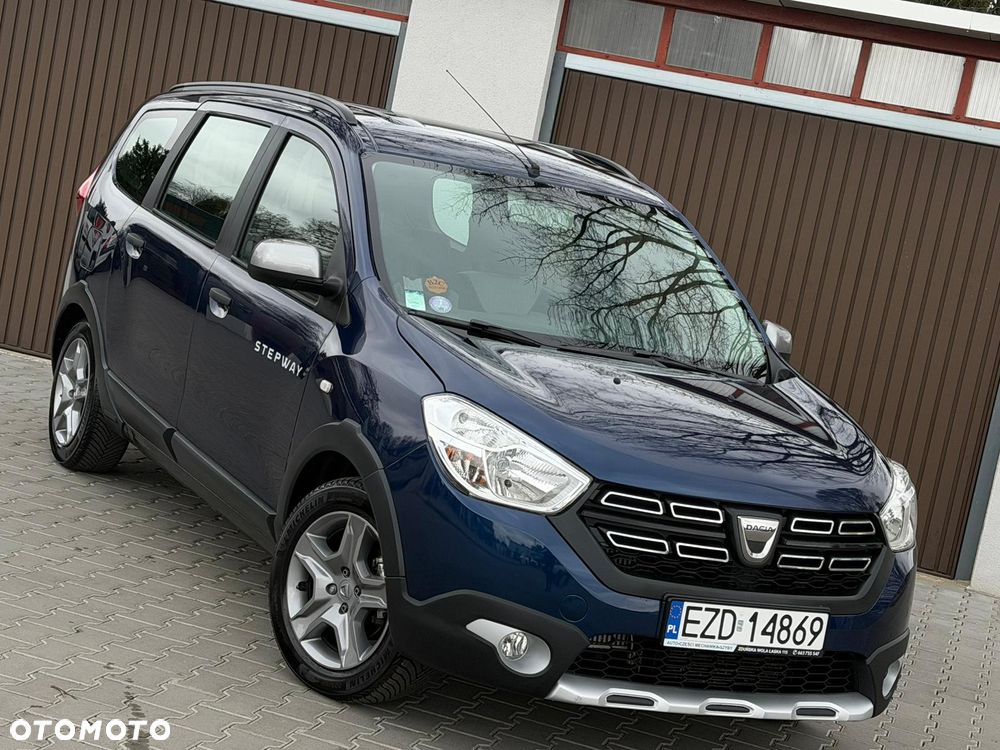 Dacia Lodgy TCe 115 Stepway - 2