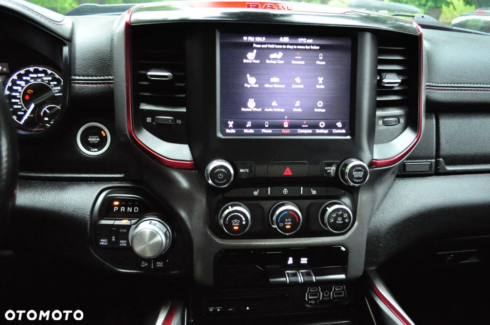 Dodge RAM - 24