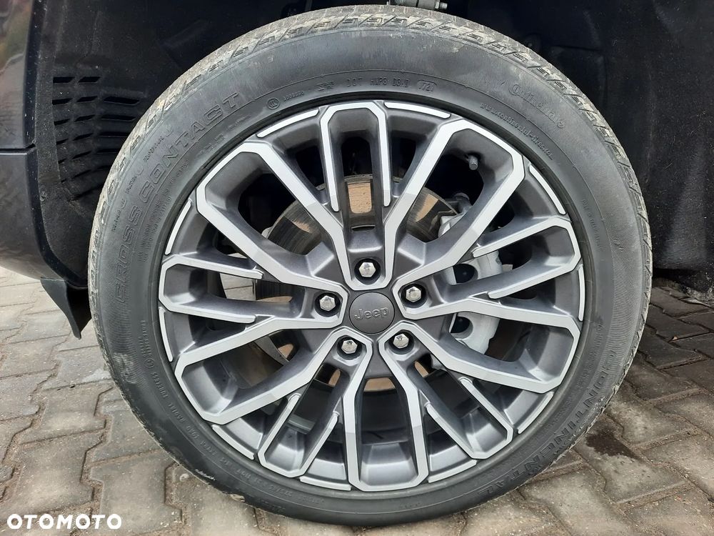 Jeep Grand Cherokee 5.7 V8 HEMI 4WD Automatik Summit - 12